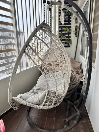Luxury 2 Seater Hanging Swing Chair for Balcony / Terrace