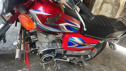 bilkul new condition 10 by 10