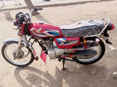 Honda 125 . . . . 2022 model . . location shahpur sdr