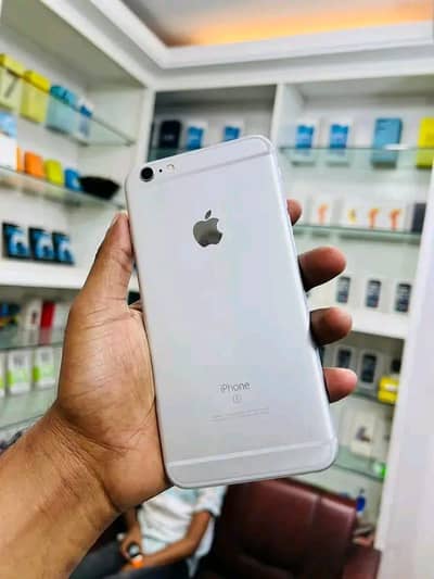 iphone 6 plus 128 GB with box my WhatsApp number 03477298721