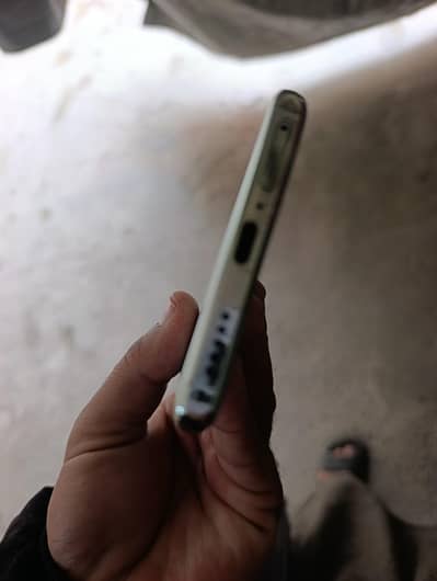 Vivo V40e. 10/10condition