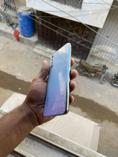 Vivo S1