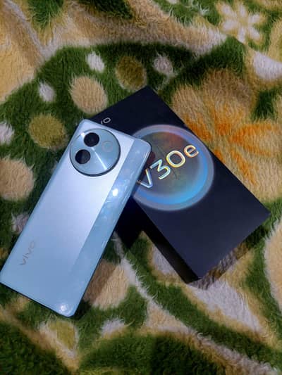 Vivo V30E 5G 8 + 256 GB available for sale in Green colour