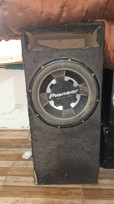 pioneer woofer