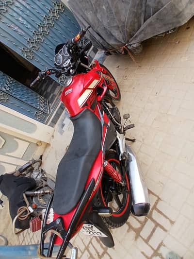 Honda CB150f Mint Condition Red Color