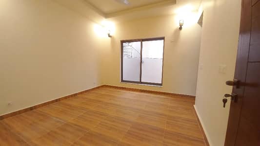 6 Marla Villa Available For Rent DHA Multan