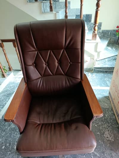 Office Boss chair Top quality in Cheap Price
