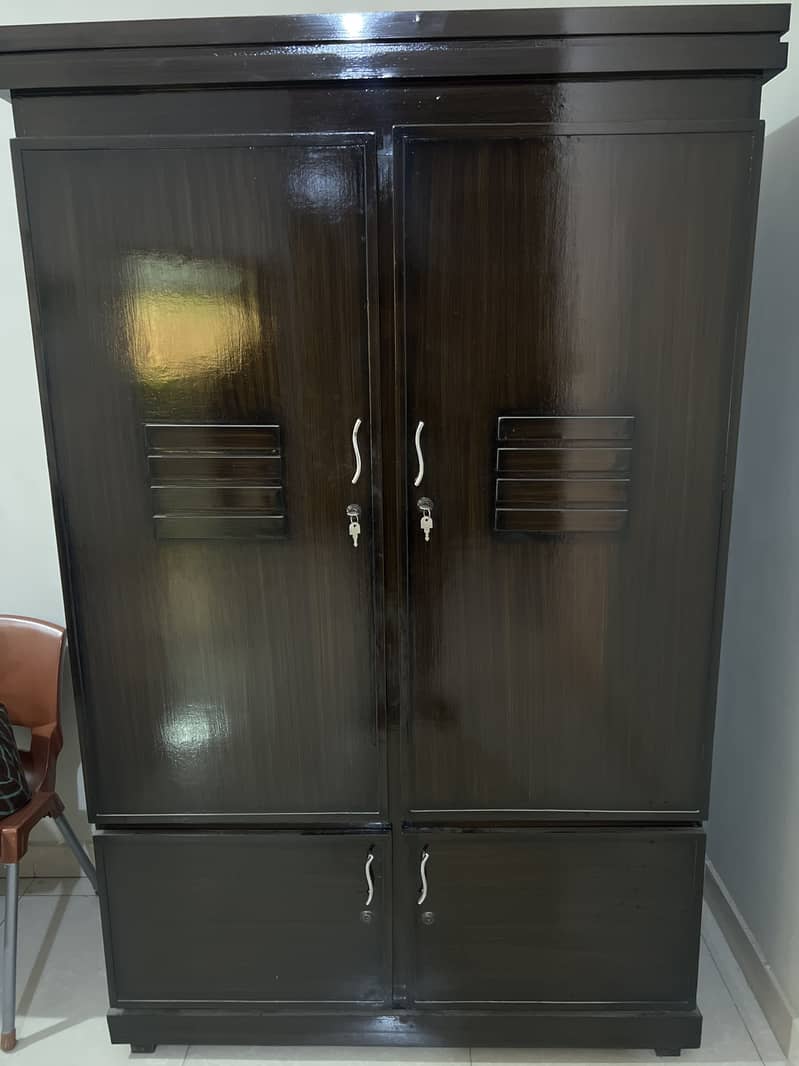 King Size Bed Set with Side Table and Almari 2