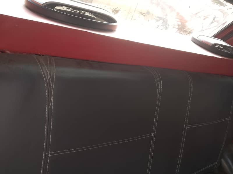 السلام علیکم گاڑی بھائی فار سیل ہے اندر باہر سے رنگ ہوئی ہوئی ہے 4