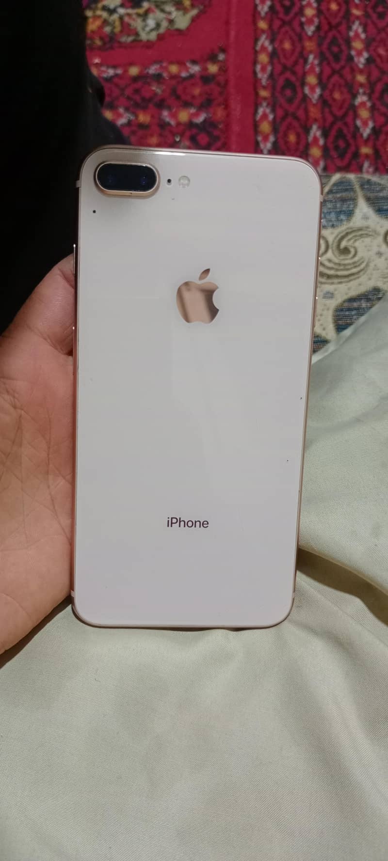 iPhone 8plus 4