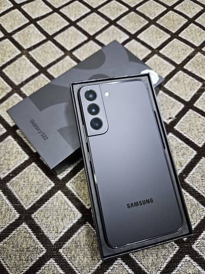 Galaxy S22 256GB Official PTA Approved Dual Physical Sim with Box