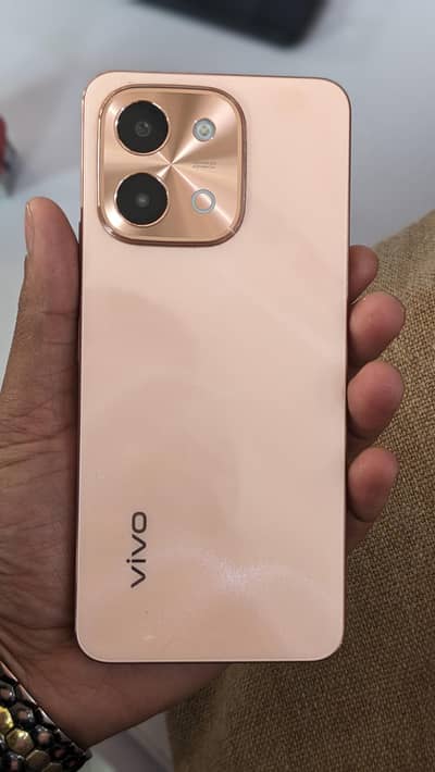 vivo y28 8gb 128 gb