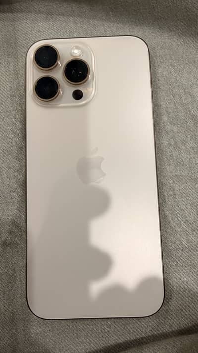 Used Iphone 16 Pro Max