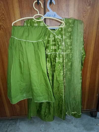 J. Fancy suit for kids