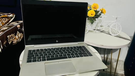 Hp Elitebook 840 G5 Laptop (Read Ad)