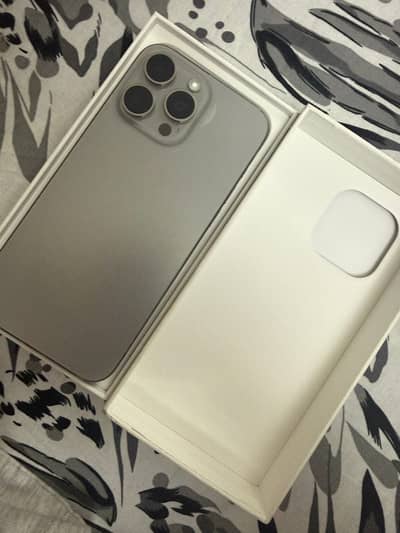 Iphone 15 Pro max 256GB