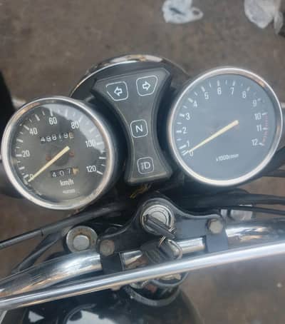 gs 150 18 model Karachi number 2nd owner contact 03110079775