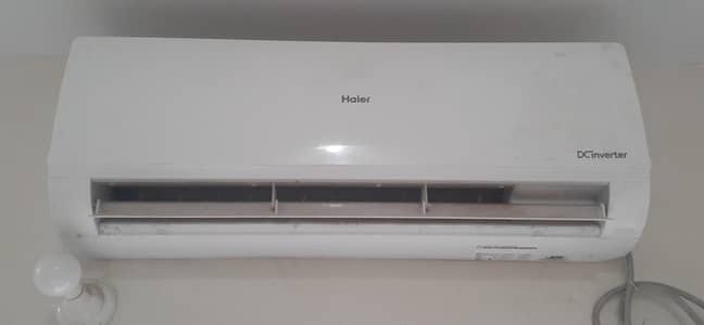 haier 1.5 ac for just 2 years used, like new condition.