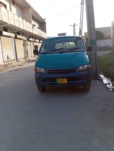 powar van 03115578267