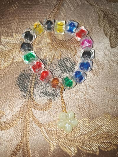normal bracelet very beautiful many colours