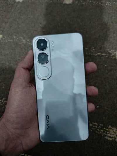 vivo y200