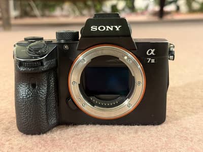 Sony a7iii with Box not open not repair 45k shutter count