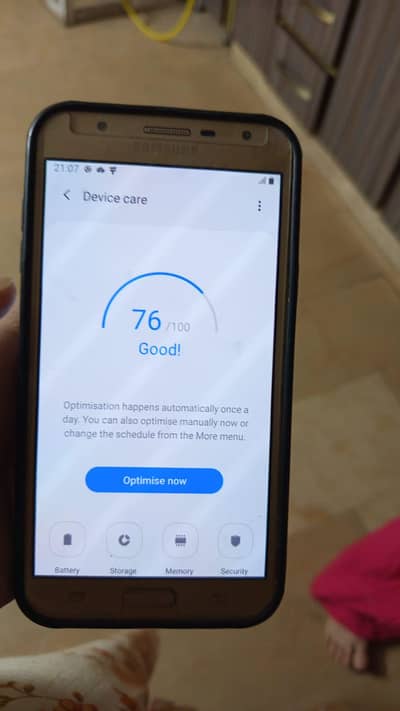 touch slow Kam karta h origanl panel lage ga mgr chal raha h abi bi