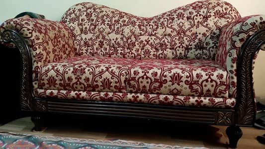 New Condition Sofa Set for Sale – Very Less Used