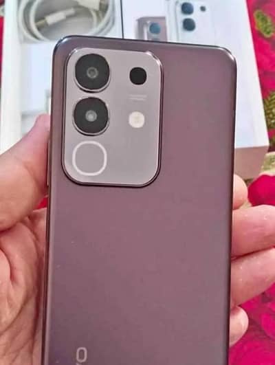 vivo y29 8+8ram 128 storage