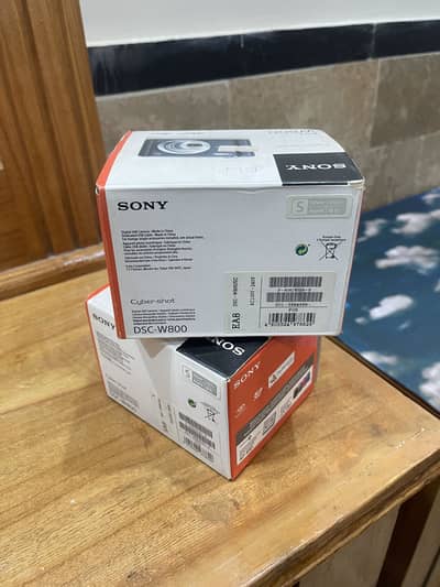 Sony digital camera w800