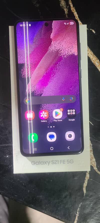 Samsung S21 FE 5G. with Box. 8/128. Good condition