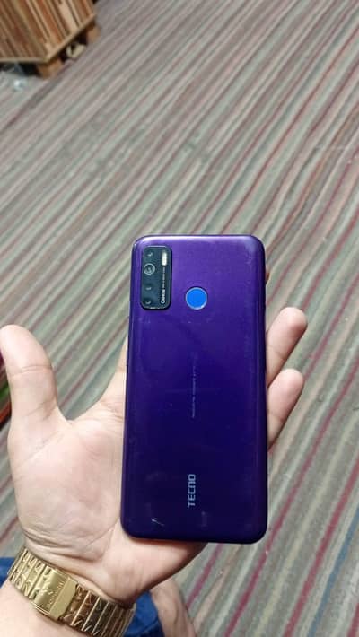 tecno camon 15 4/128 gb