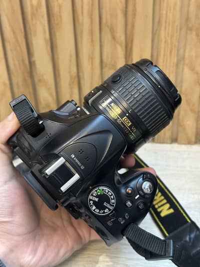 Nikon D5200 18-55mm lens