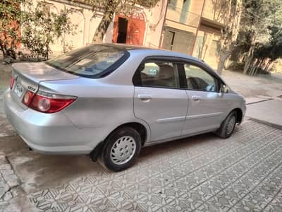 A rust free car with alto average and no work