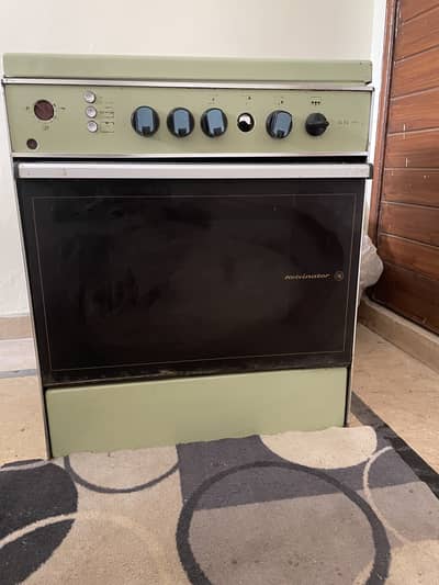 Kelvinator Gas Oven, made in Italy (used oven gas and electric)