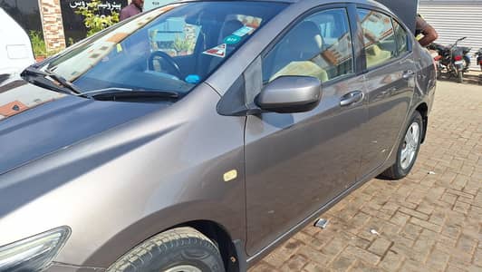 Honda City 2014 – Mint Condition | Genuine | Smooth Drive
