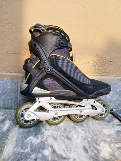 Skating shoes Rollerblade