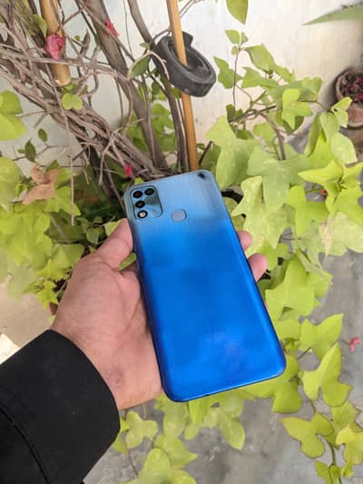 Infinix hot 11play 4-64gb