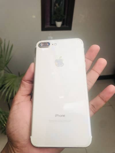 iPhone 7 Plus 128GB - PTA Approved - MINT CONDITION(GOLD)