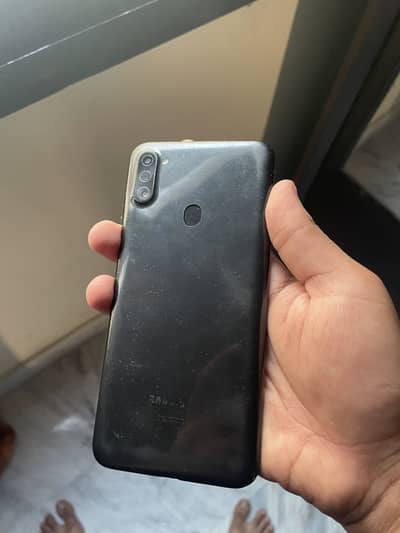 Samsung A11 only kit mother board problem ic damage