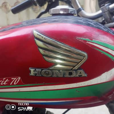 HONDA CD 70 CC TOTAL GENUINE 16 MODEL mom