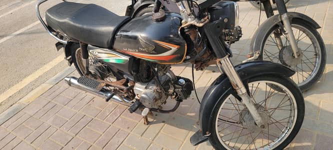 Honda cd 70 2016 Karachi