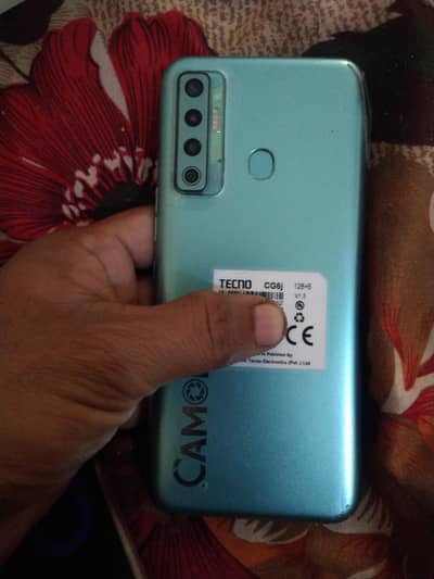 Tecno Camon 17