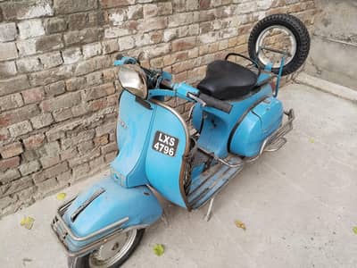 Vespa Scooter