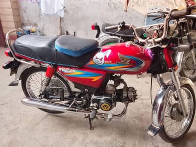 road Prince bike 70 cc urgent sale biometric clear