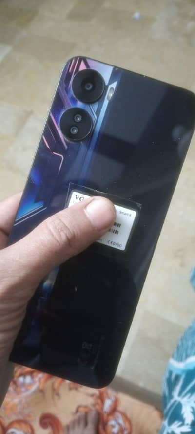 VGO tell smart 8 4/64(under warranty