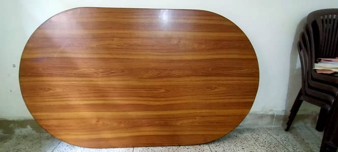 STYLISH Wooden Table for Sale