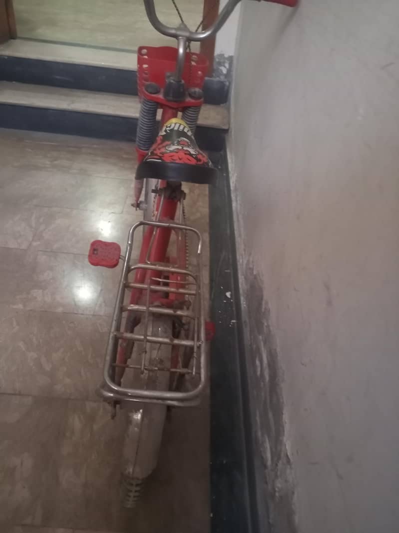 آٹھ سے بارہ سال کے بچوں کیلئے سائیکل برائے فروخت 4
