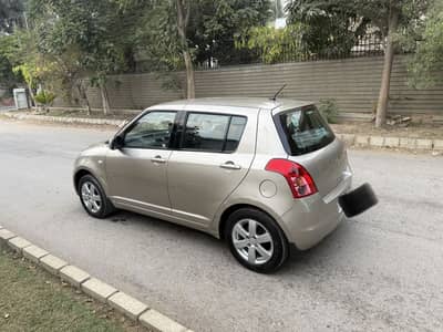 Swift well maintained car manual whatsup only