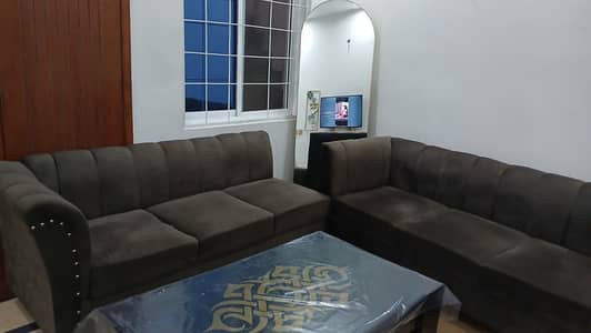 L shaped 6 seater sofa